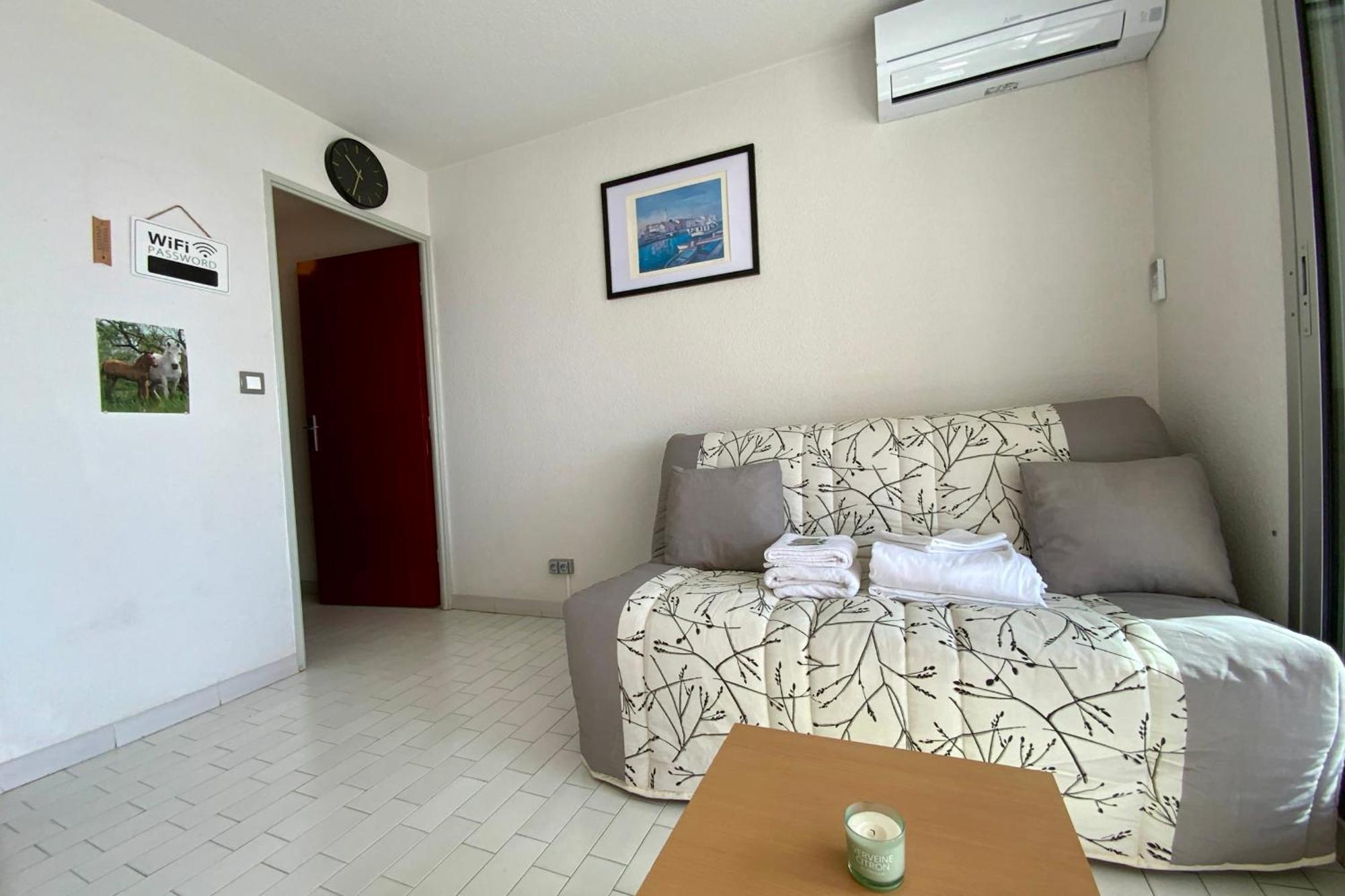 Le Cap D'or- Beachfront With Air Conditioning! * Palavas-les-Flots